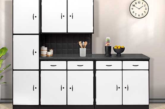 3 Piece Saturn White Kitchen Scheme